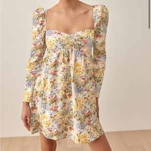 Reformation Kenzi dress size 2